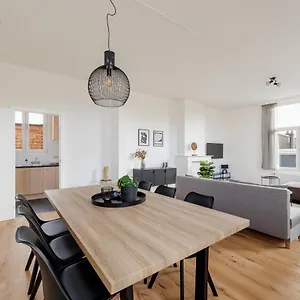 volledig-gerenoveerd-appartement-met-1slk.hotelsantwerp.net/